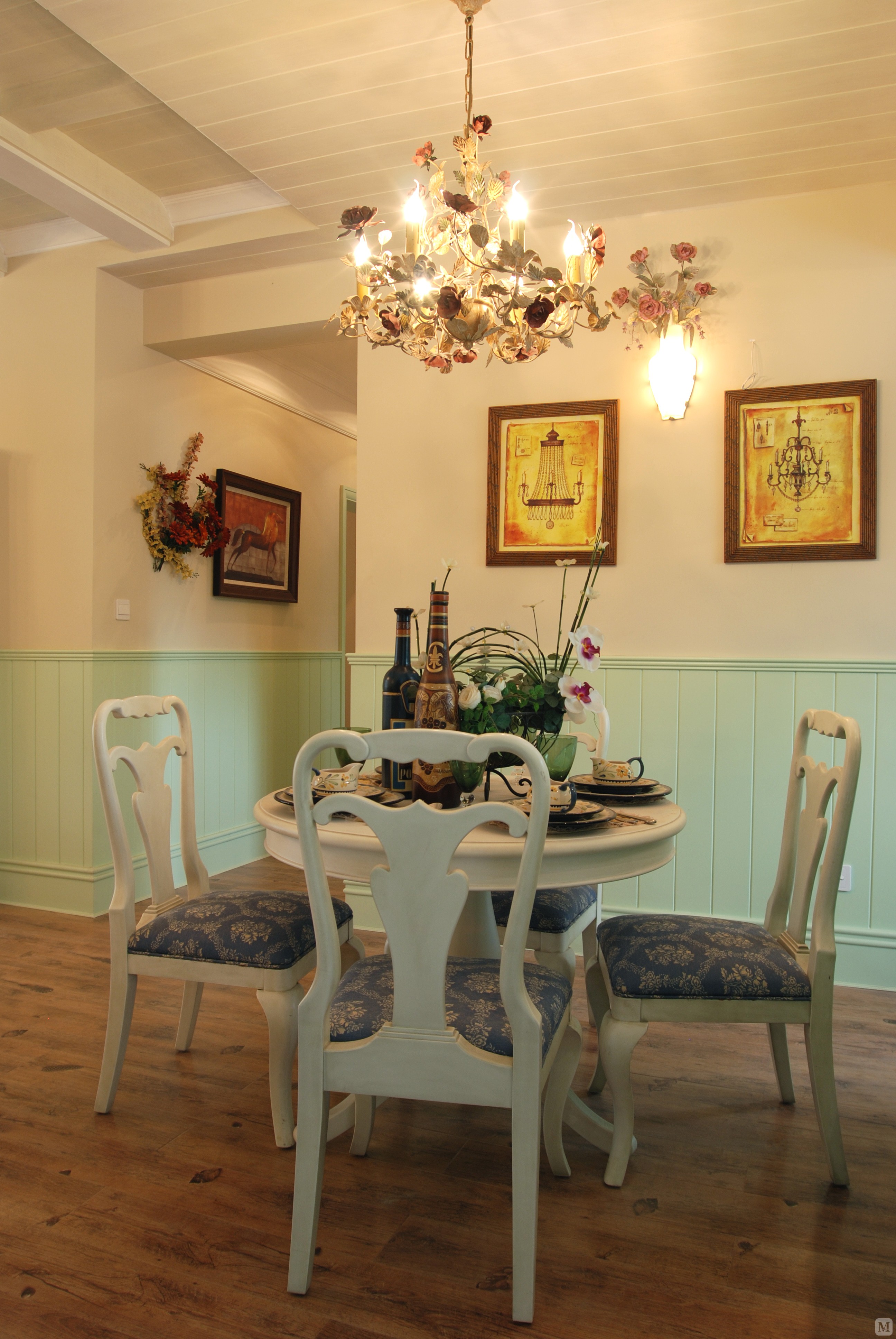 地中海餐厅背景墙装修效果图