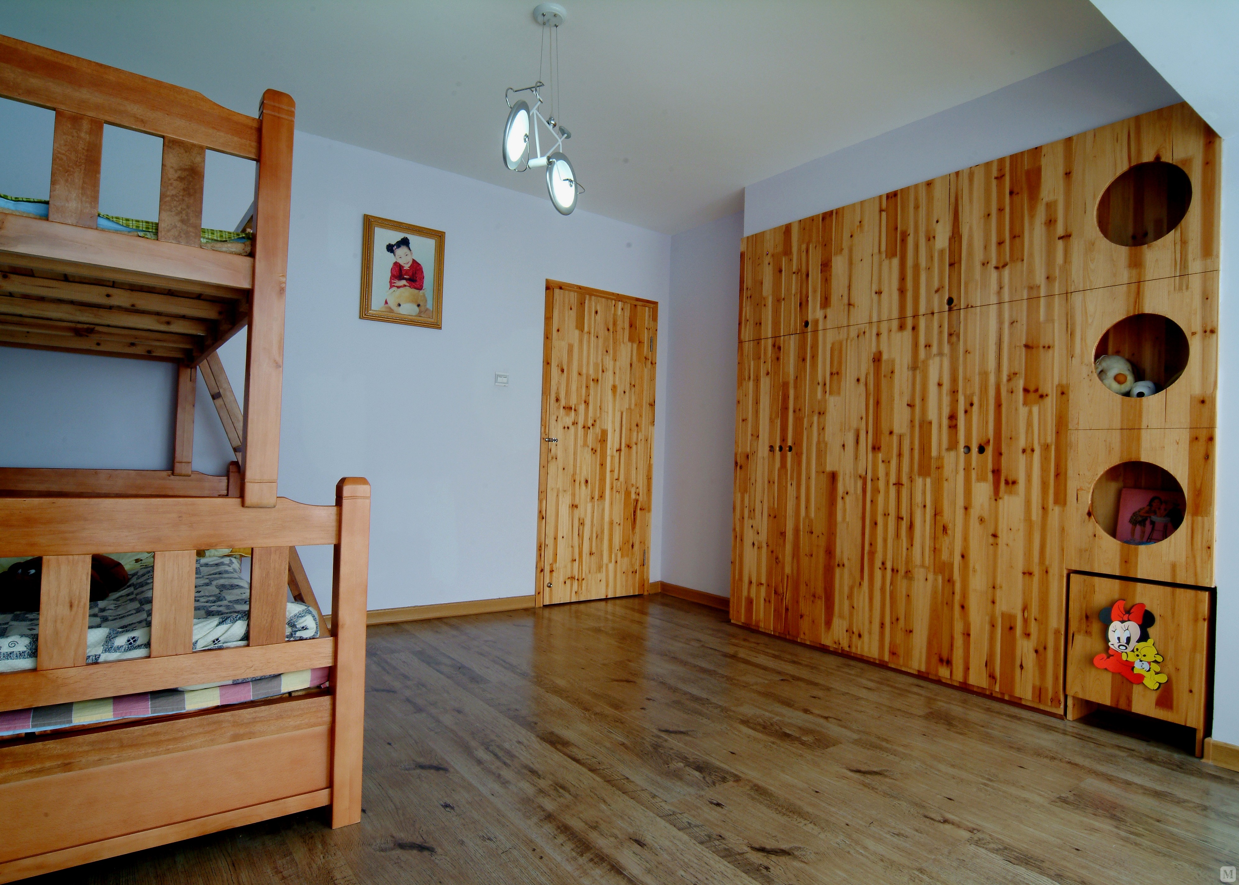 2万365㎡简约四房装修海贝尔花园 仿木家园