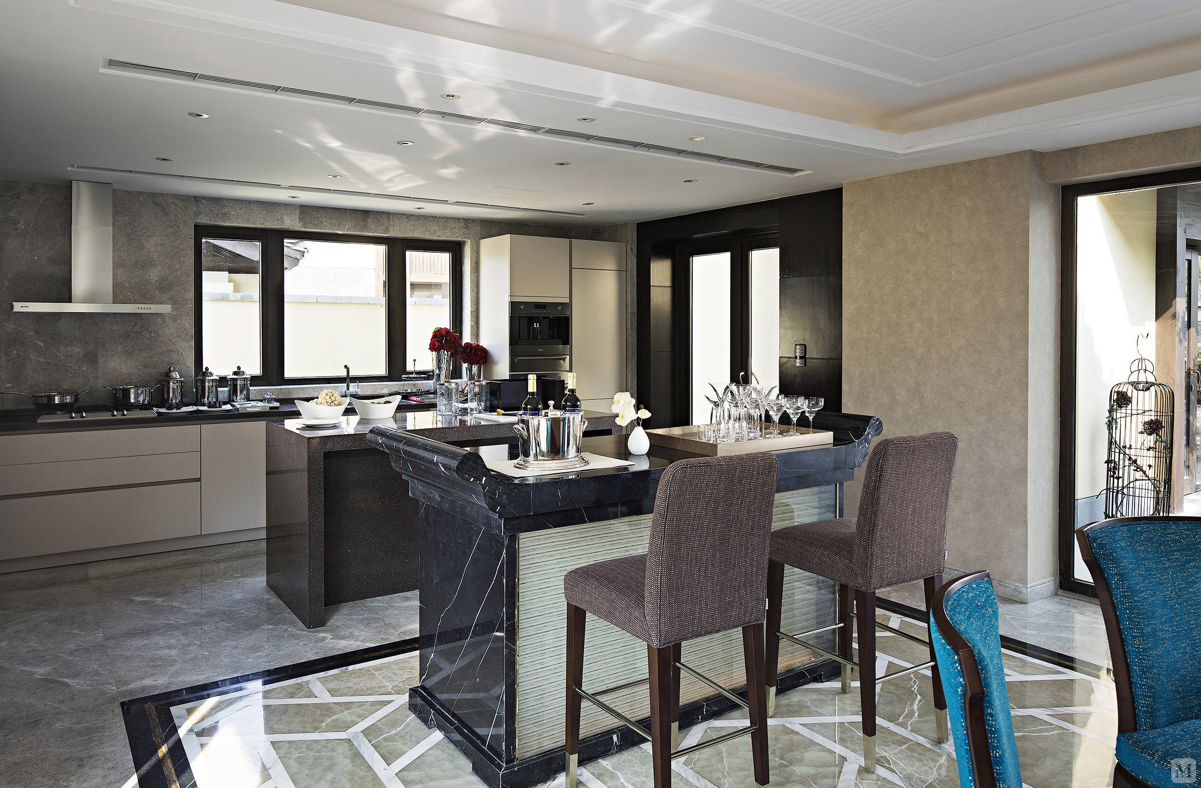 新古典厨房吊顶装修效果图