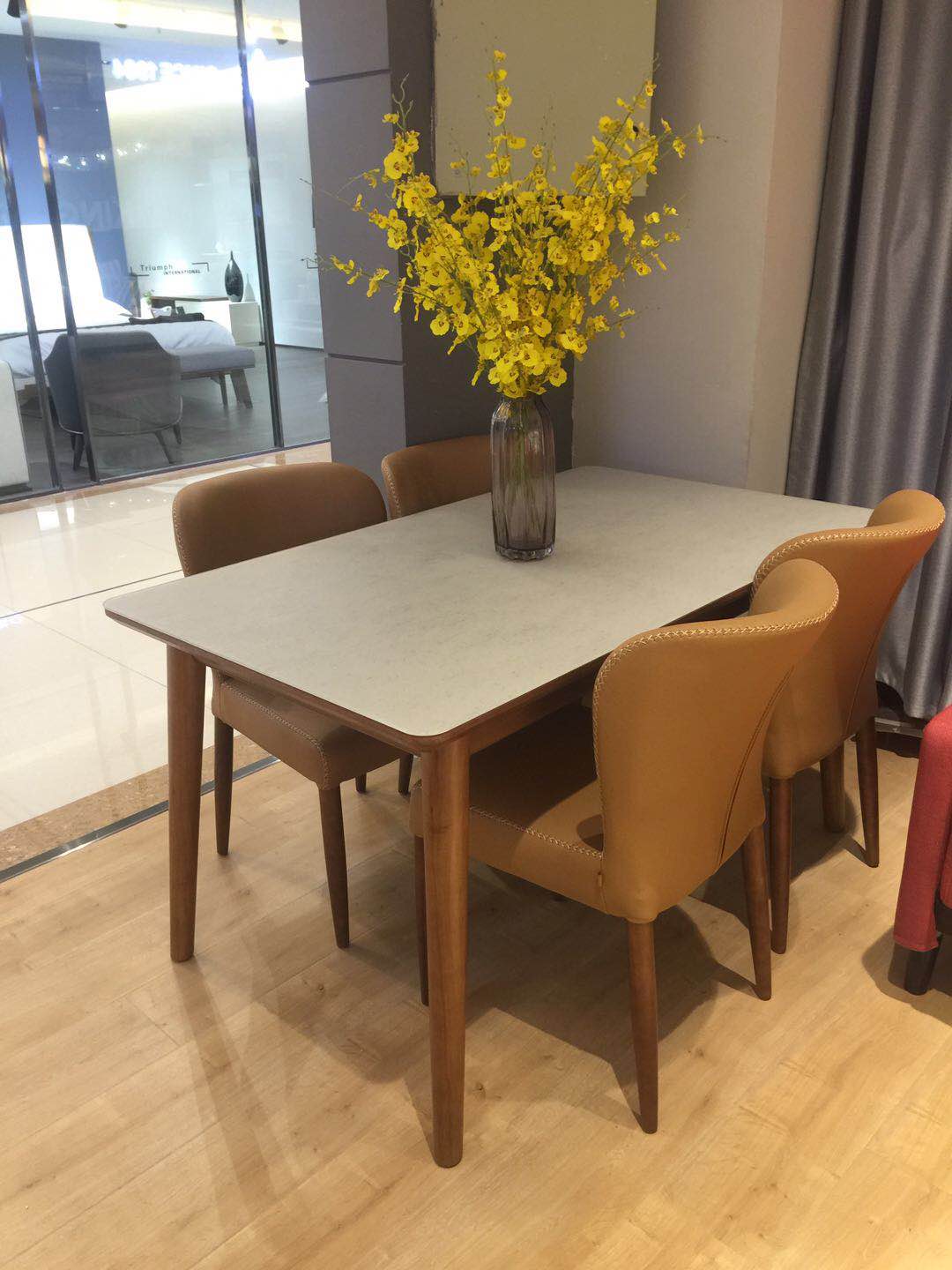 古奇依诺古奇依诺餐桌餐桌blcz