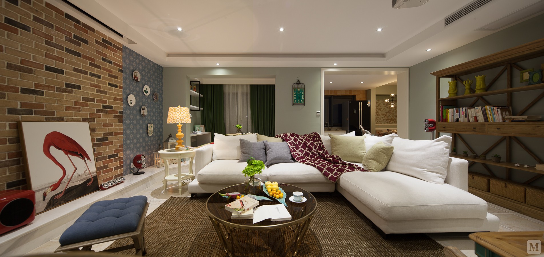 混搭客厅背景墙装修效果图