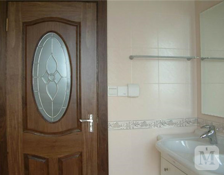 浴室门图片2,木门