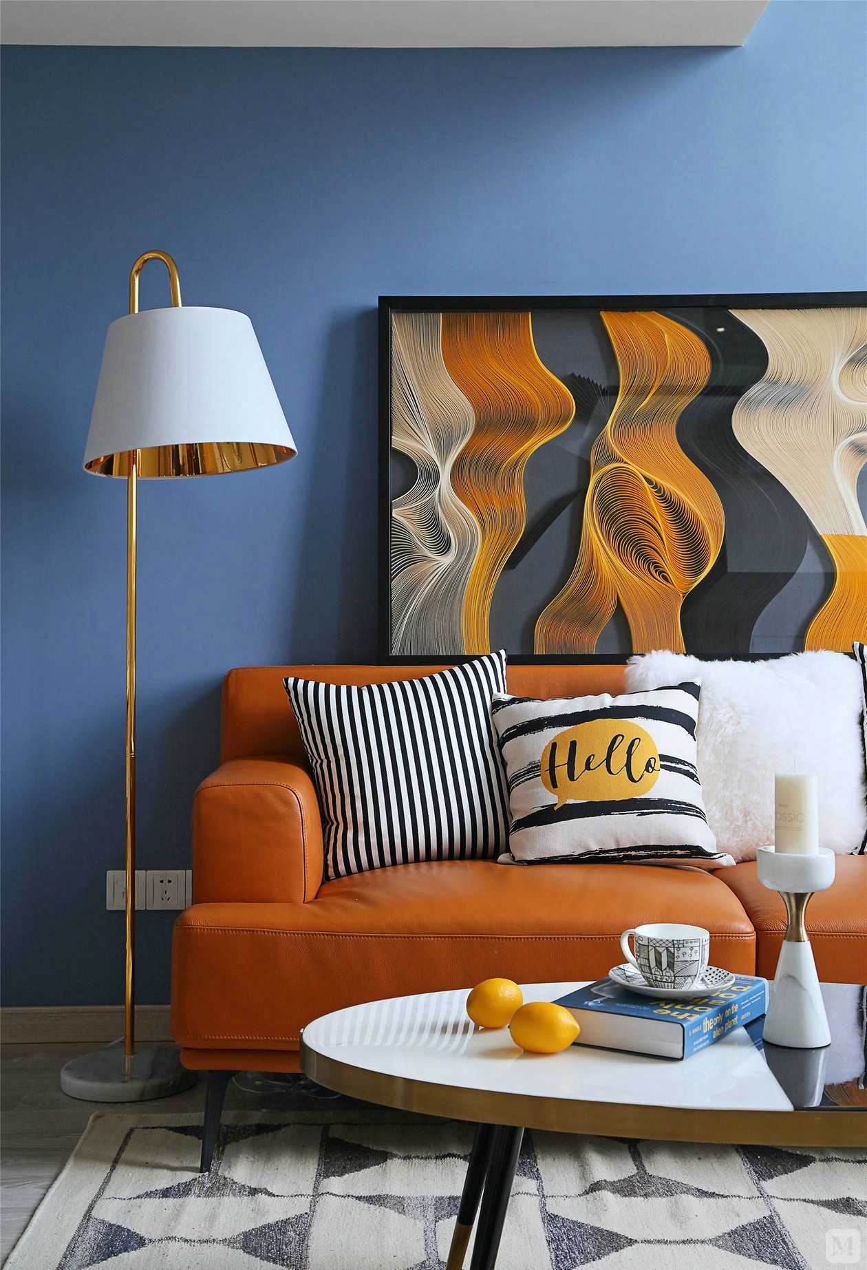 简约风格色彩设计也是非常重要的,一般都是通过色彩之间来突出简约.