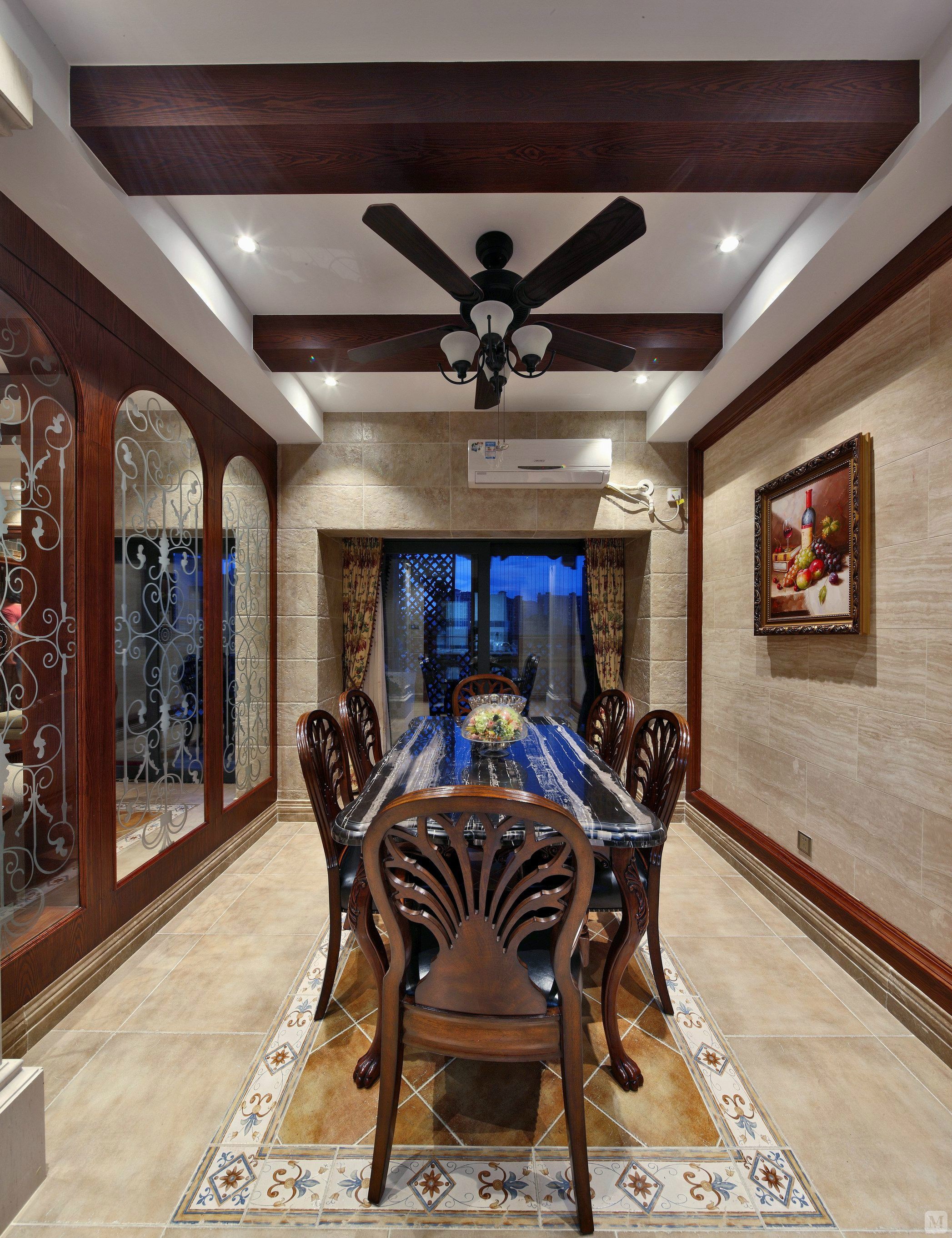 59.8万302㎡新古典四房装修北馨理想城新古典风格