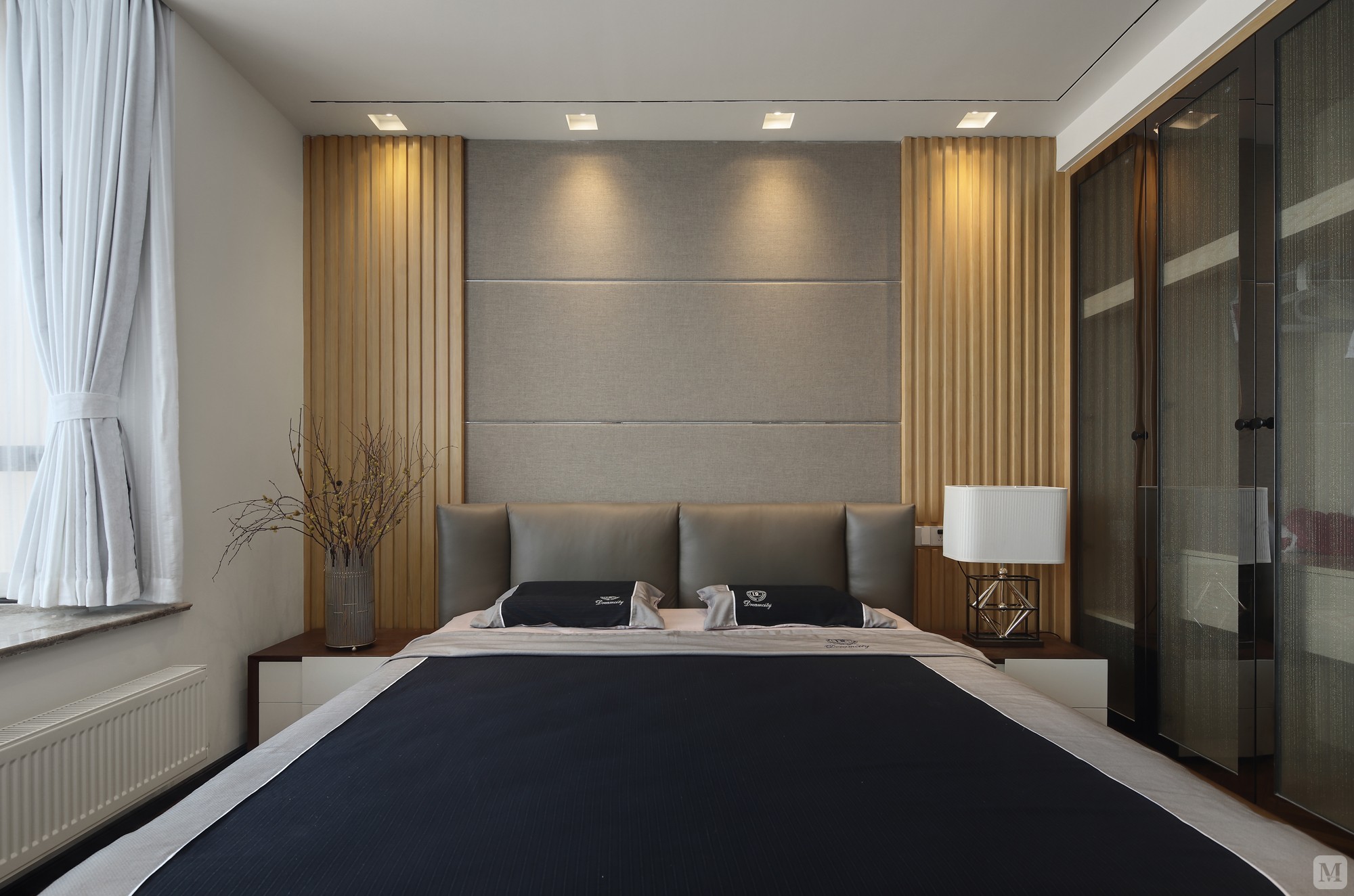 简约卧室吊顶装修效果图