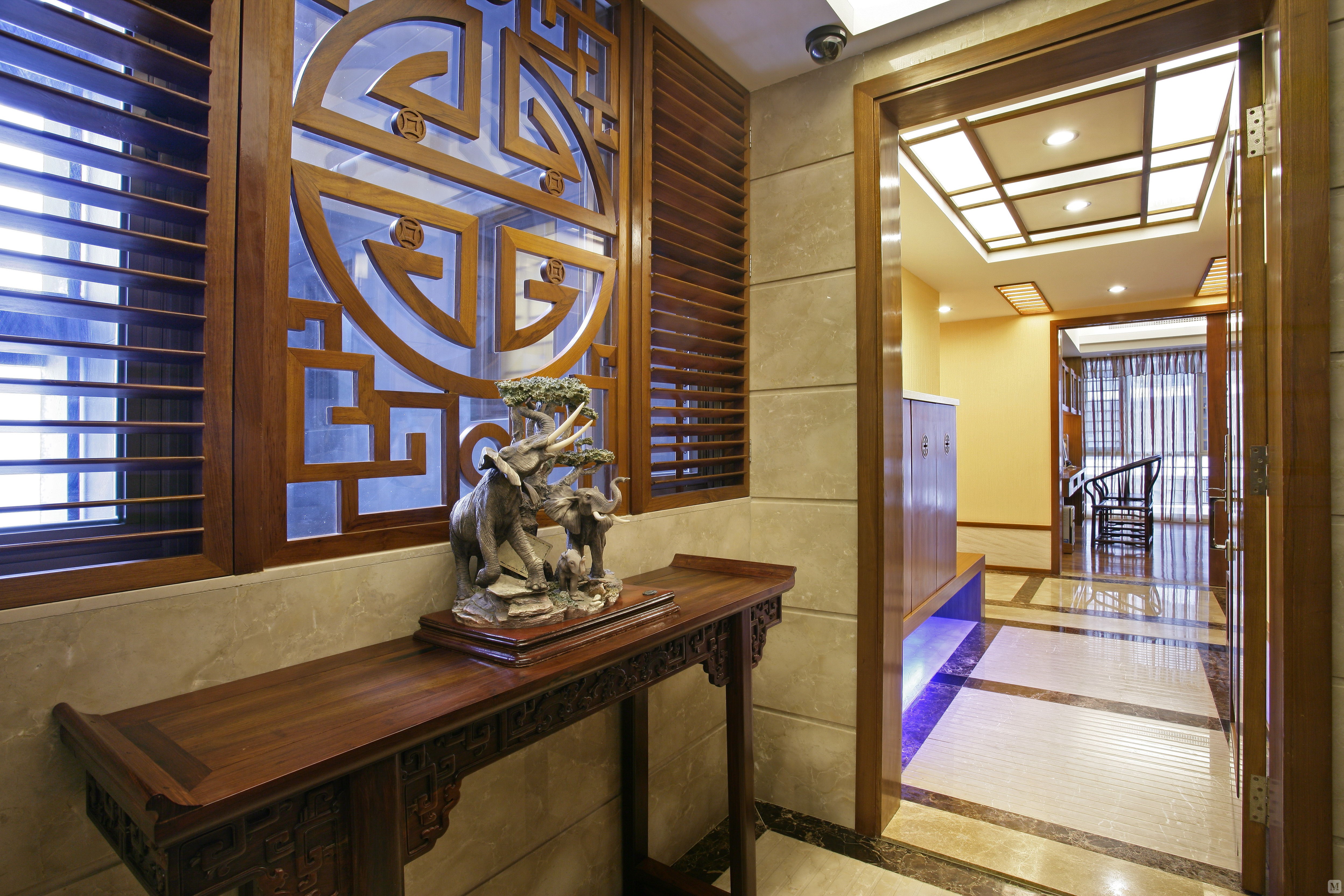 中式玄关装修效果图