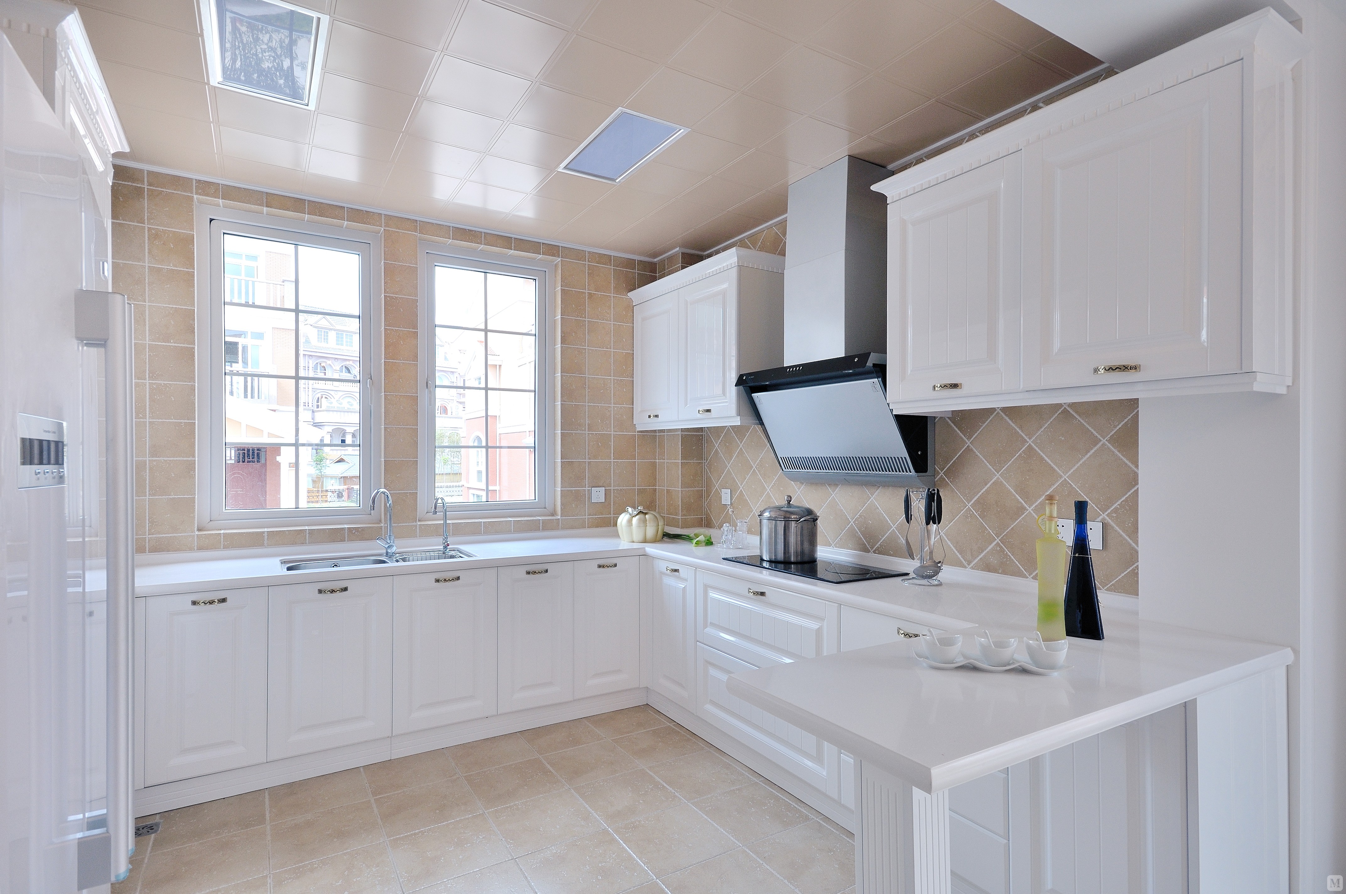 6万348㎡简欧别墅装修欧式新创意小别墅-红星美凯龙家装效果图