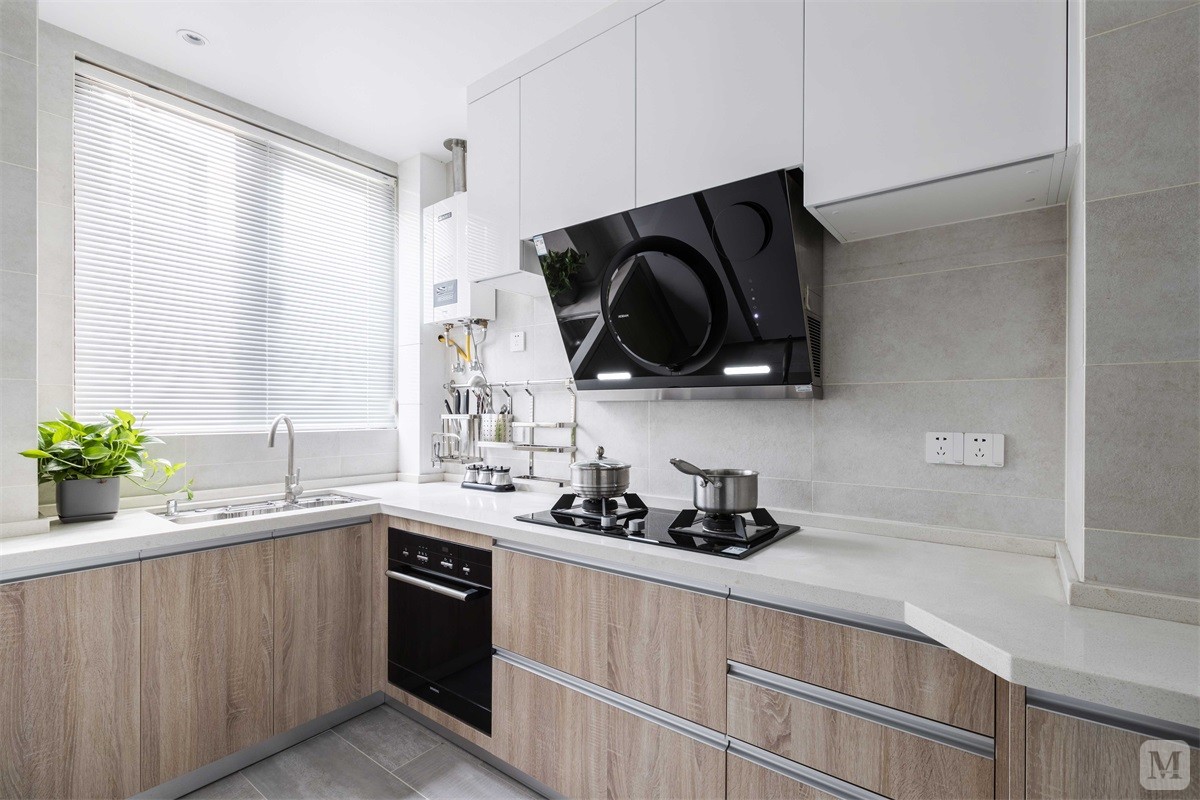 简约厨房组合柜装修效果图