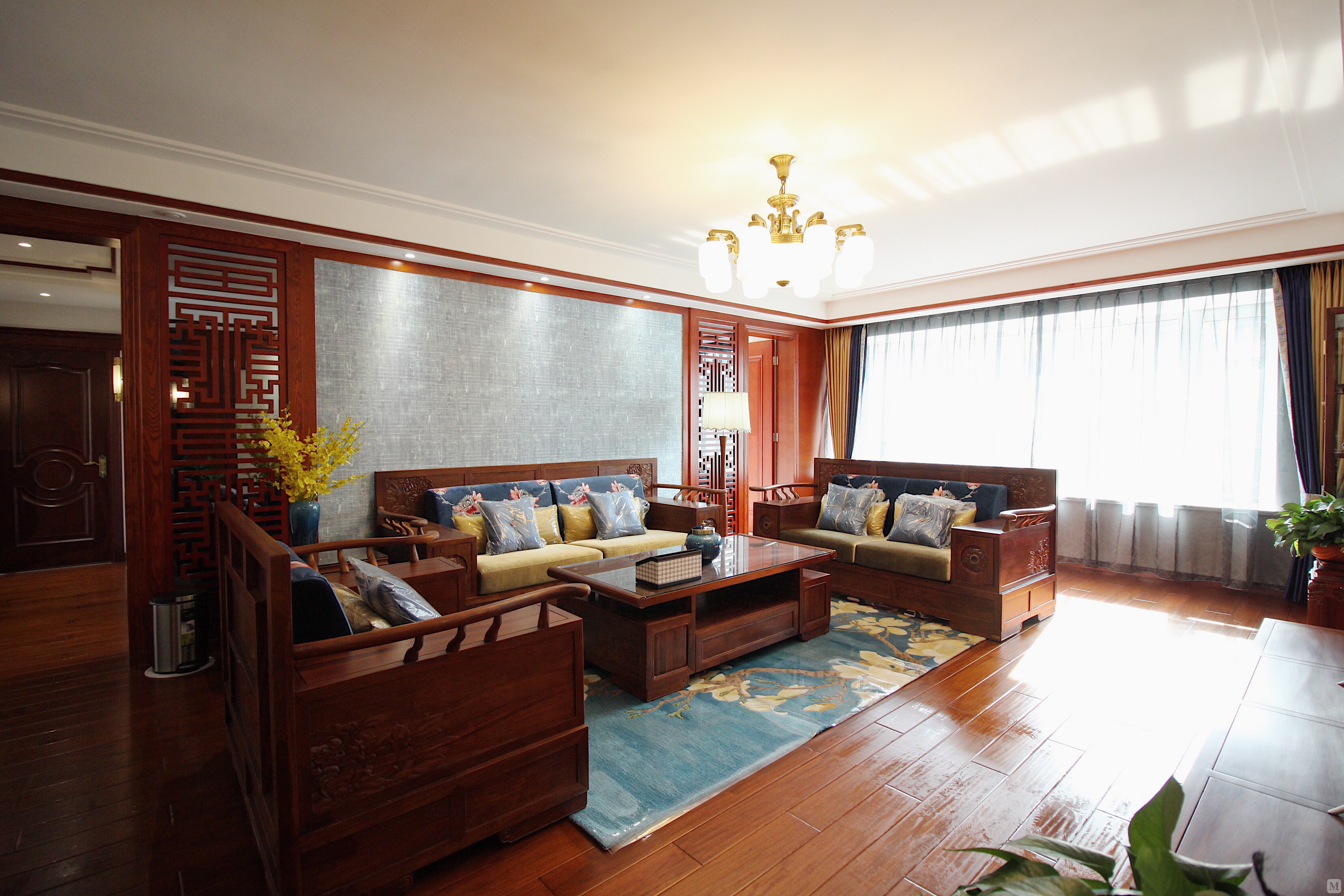 中式客厅沙发装修效果图