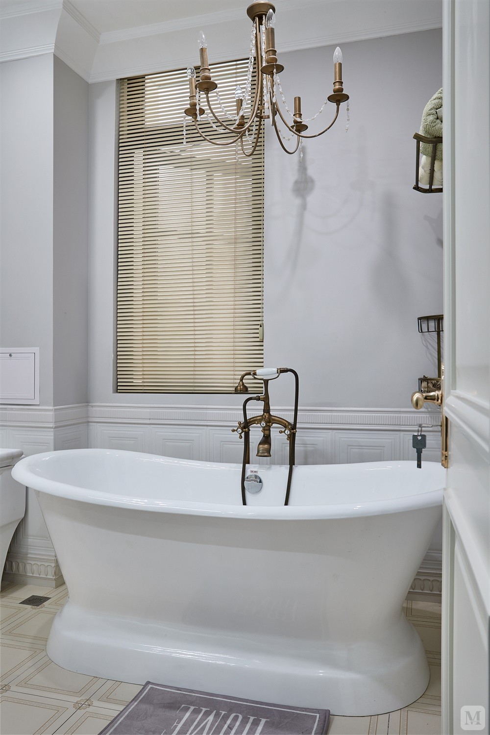 简欧卫生间浴缸装修效果图